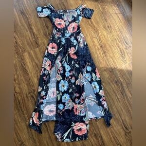 Gibiu Floral Asymmetrical Maxi Dress